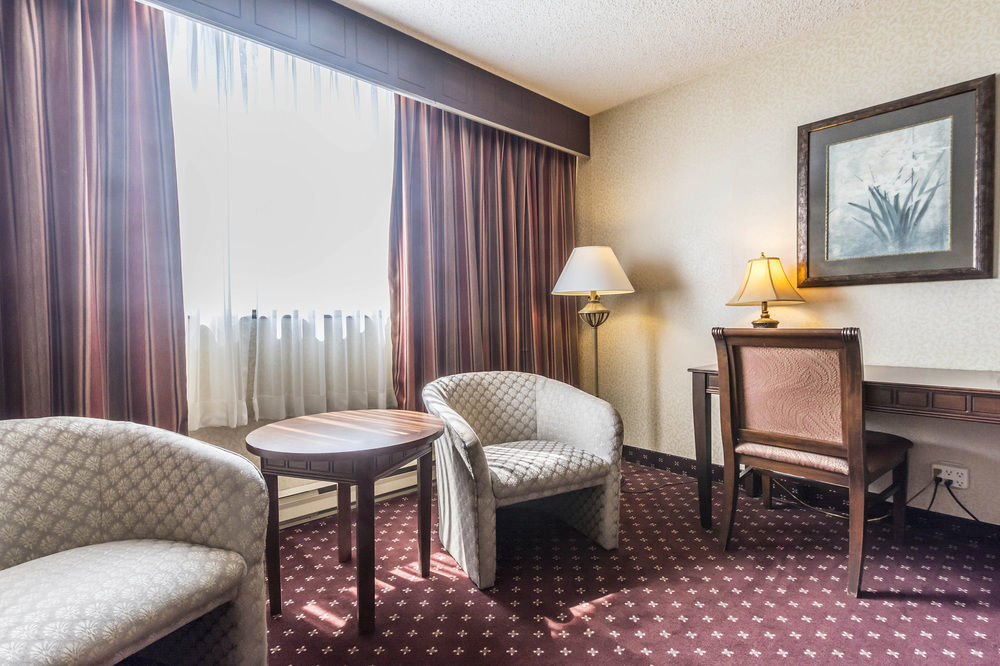 Travelodge By Wyndham Quebec City Hotel & Convention Centre Zewnętrze zdjęcie