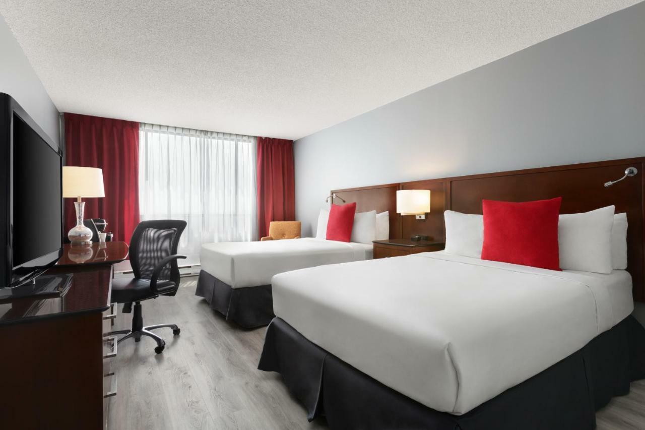 Travelodge By Wyndham Quebec City Hotel & Convention Centre Zewnętrze zdjęcie