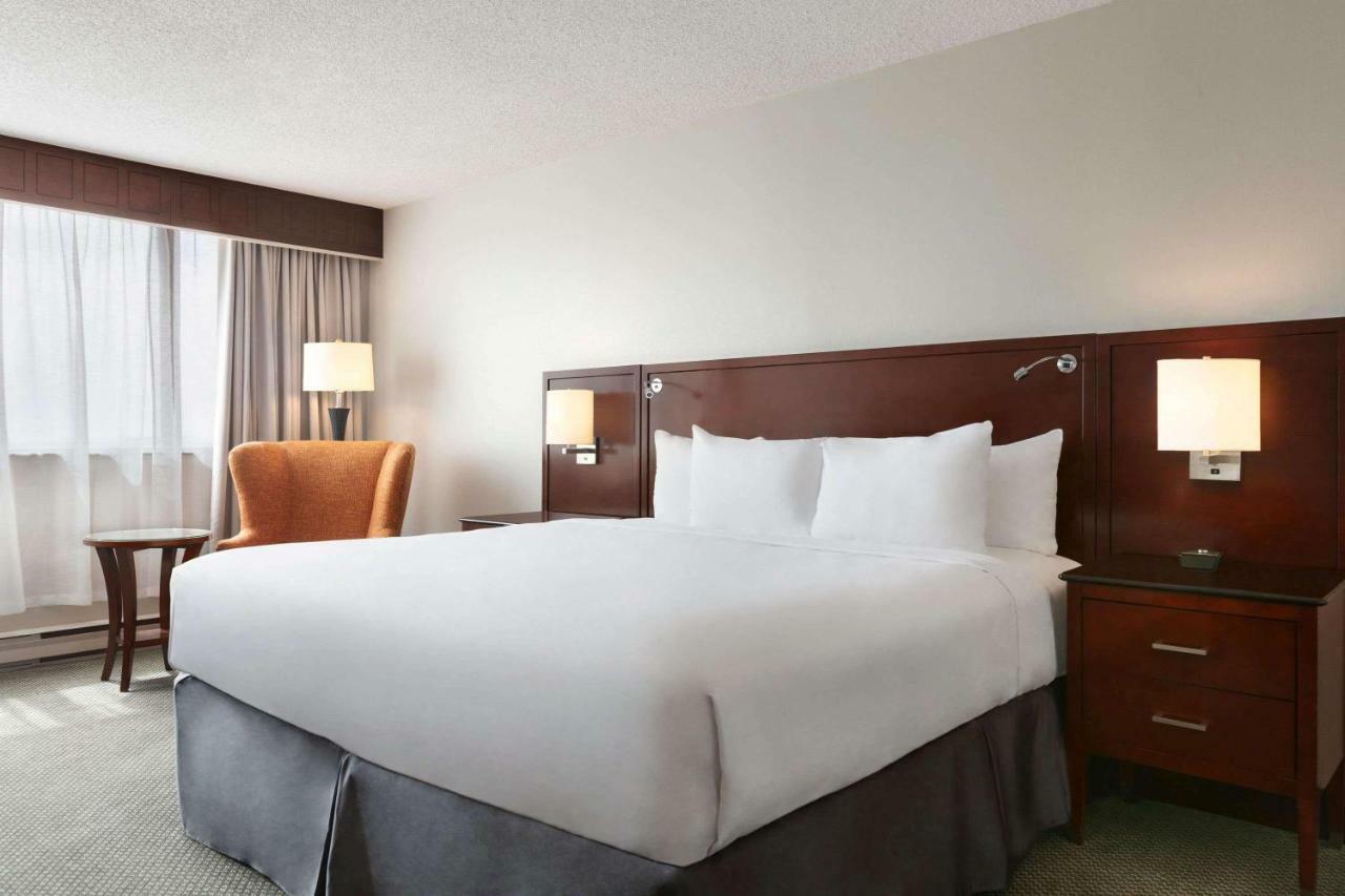 Travelodge By Wyndham Quebec City Hotel & Convention Centre Zewnętrze zdjęcie
