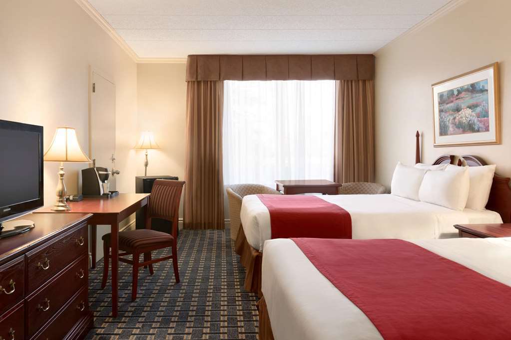 Travelodge By Wyndham Quebec City Hotel & Convention Centre Pokój zdjęcie