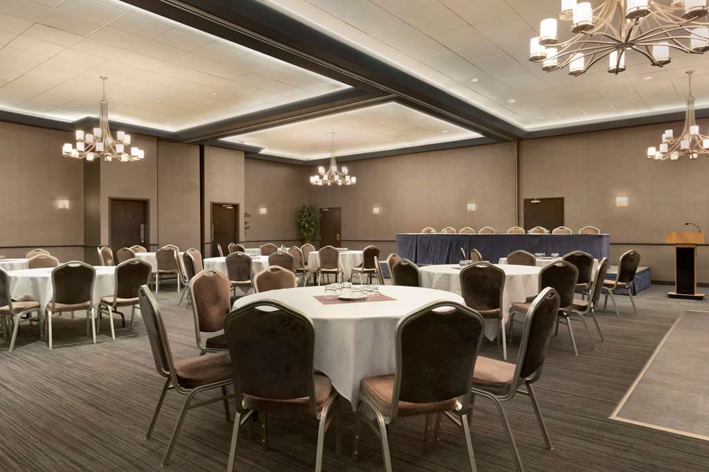 Travelodge By Wyndham Quebec City Hotel & Convention Centre Pokój zdjęcie